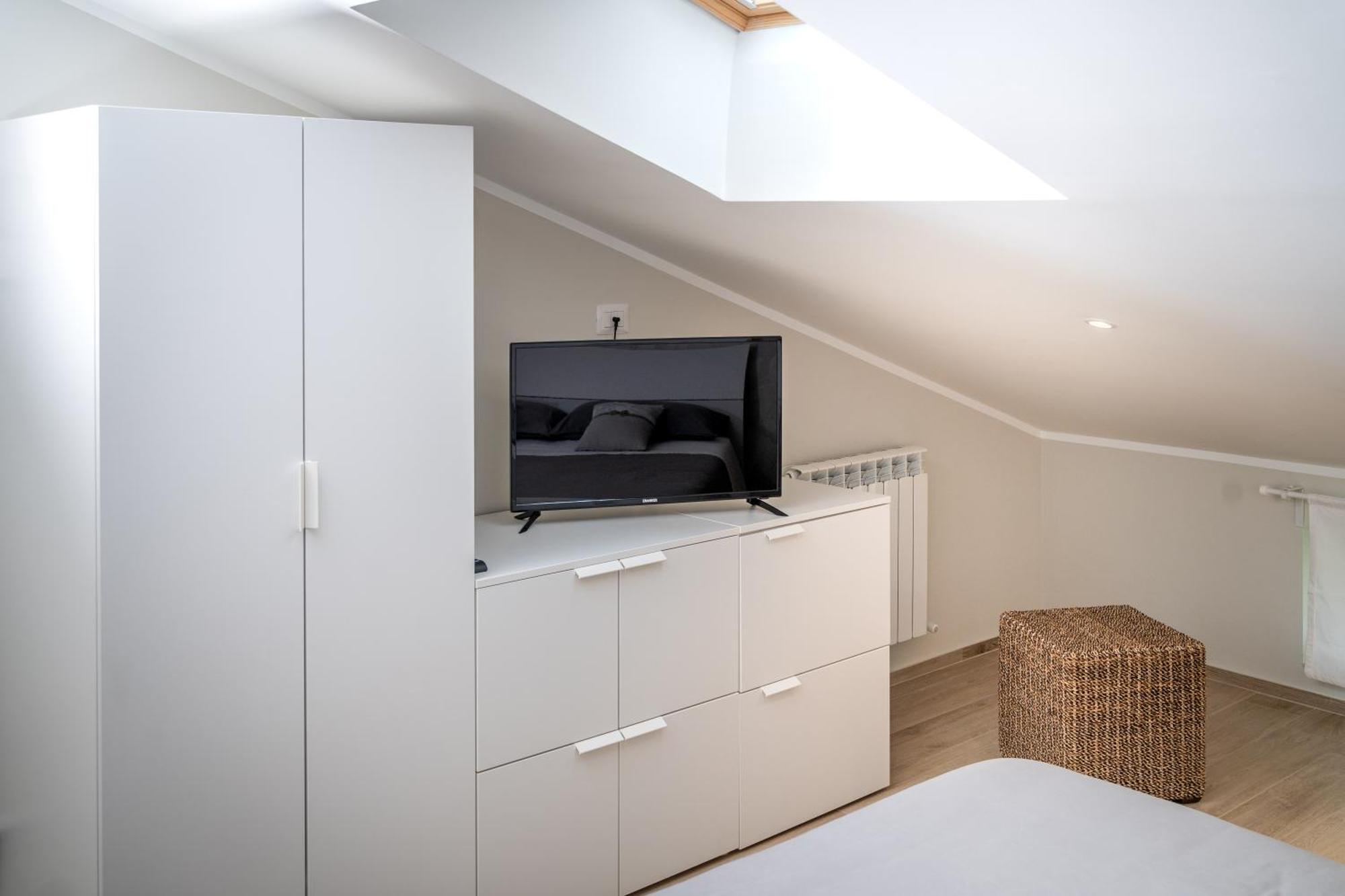 Otium Rooms / Camere e Appartamenti Morrovalle Exterior foto